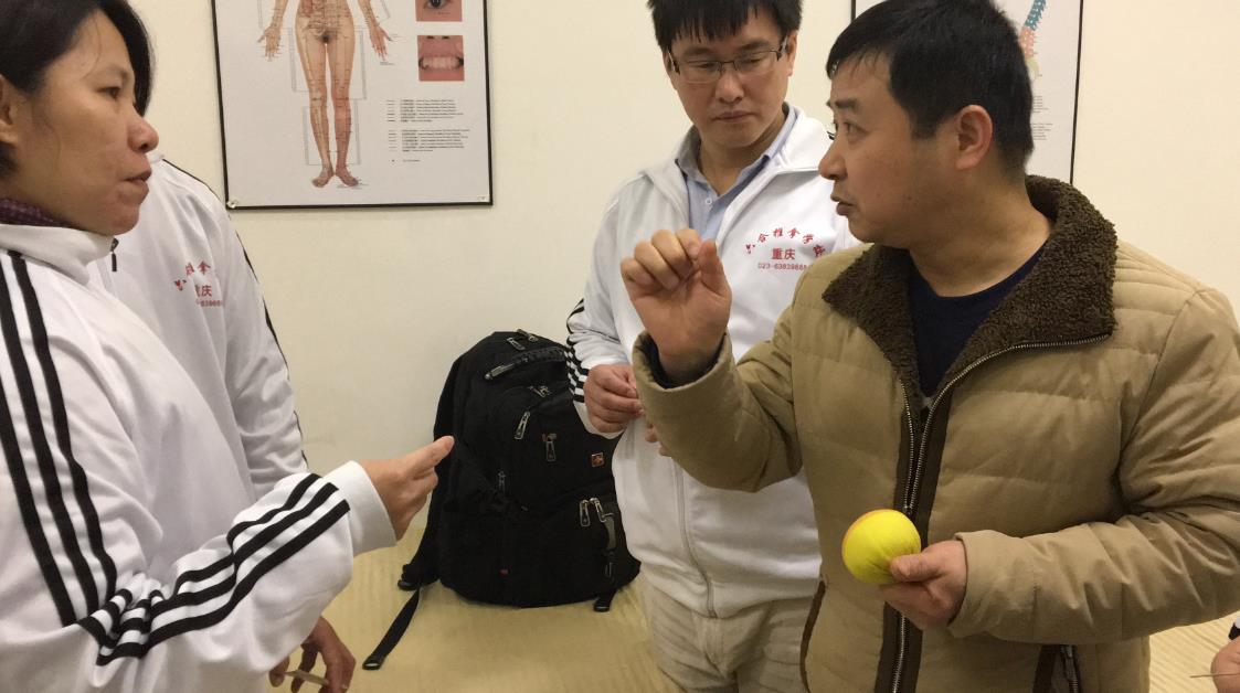 喝水都會發胖該如何減肥？中醫培訓學校給您支招